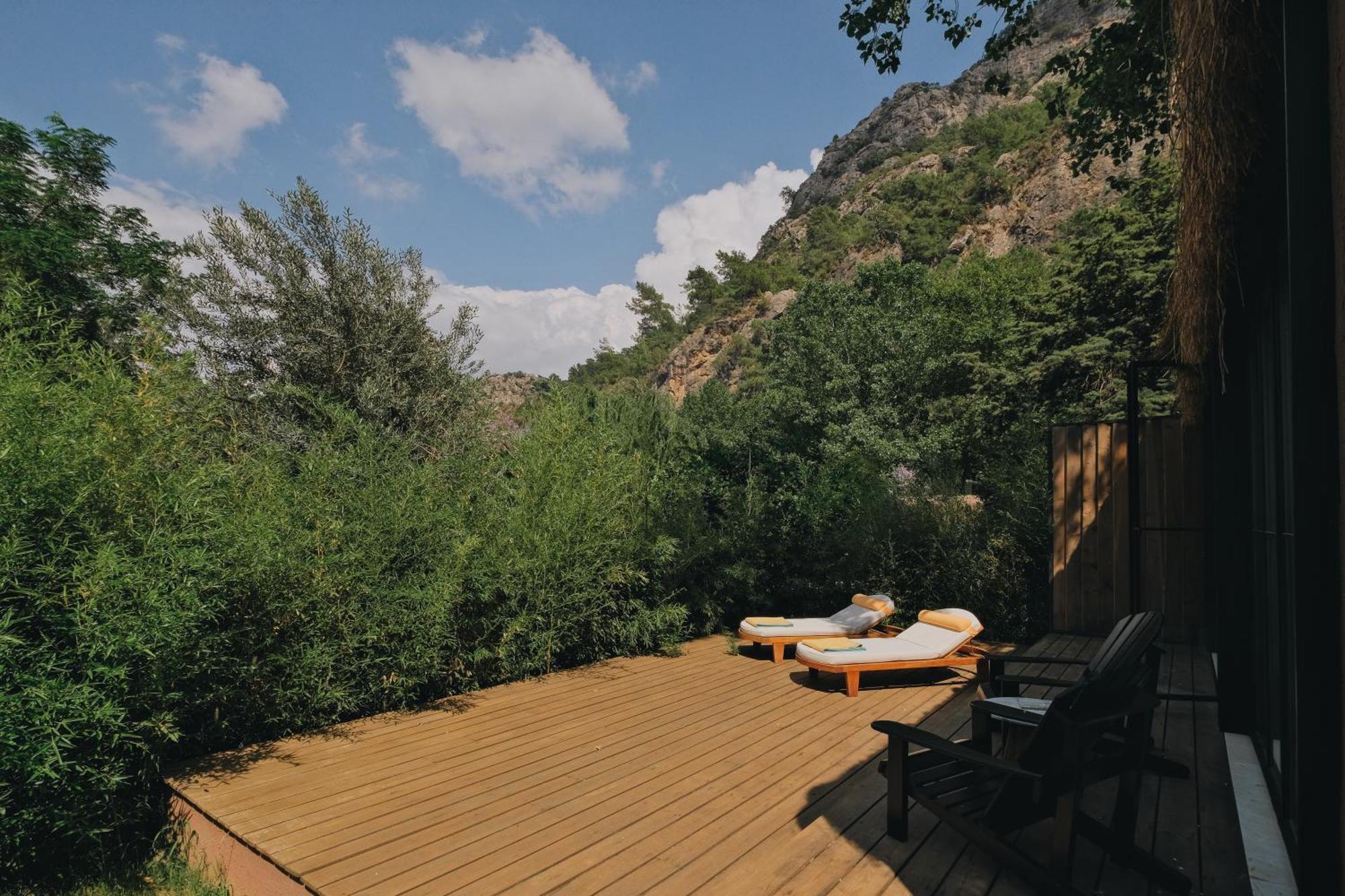 Yazz Collective Hotel Belen  ภายนอก รูปภาพ